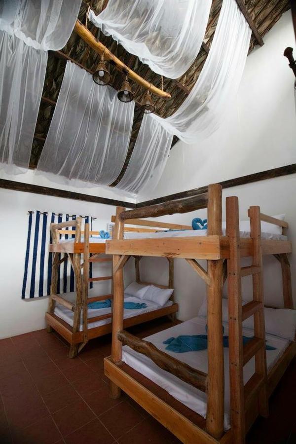 Hôtel North Shore Surf Camp à Baler Extérieur photo
