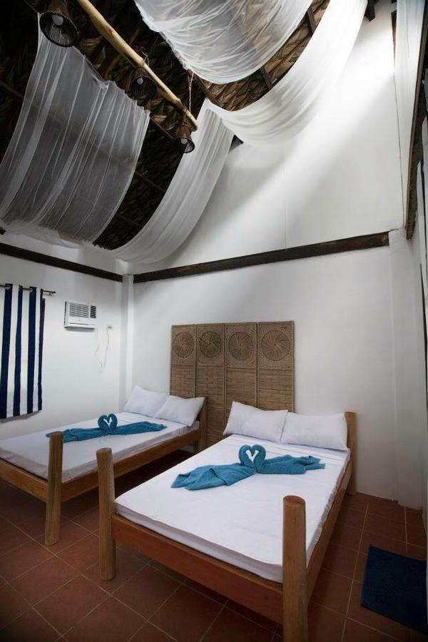Hôtel North Shore Surf Camp à Baler Extérieur photo
